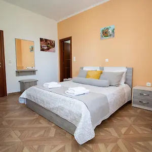 Apartamento Dagos, Dhërmi